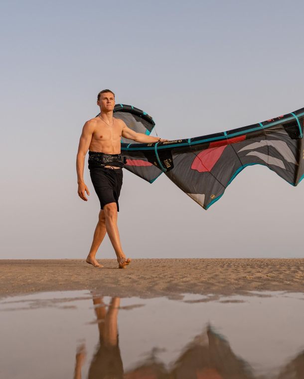 Liam Whaley Professional Kite Surfer